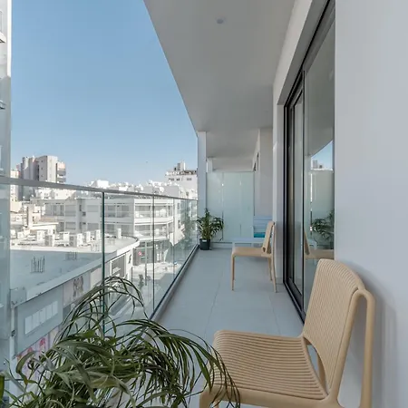 Blue Oasis Apartment